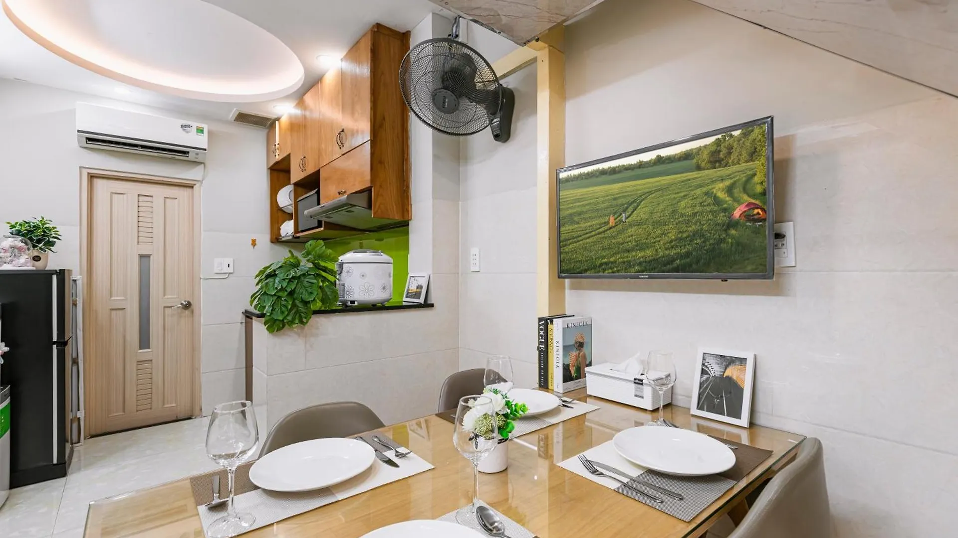 District 1 Hidden Studio Treasure Aparthotel Ho Chi Minh City 0*,
